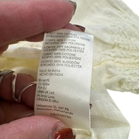 "FREE PEOPLE" Embroidered Runched Detail Elastic Back B/U Top SZ S Puff Sleeve - Picture 10 of 11